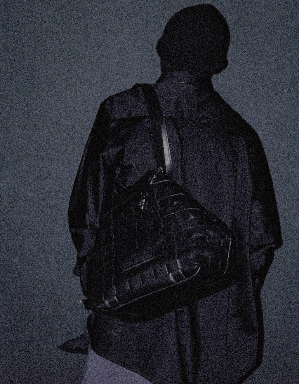 LEATHER MILITARY TOTE